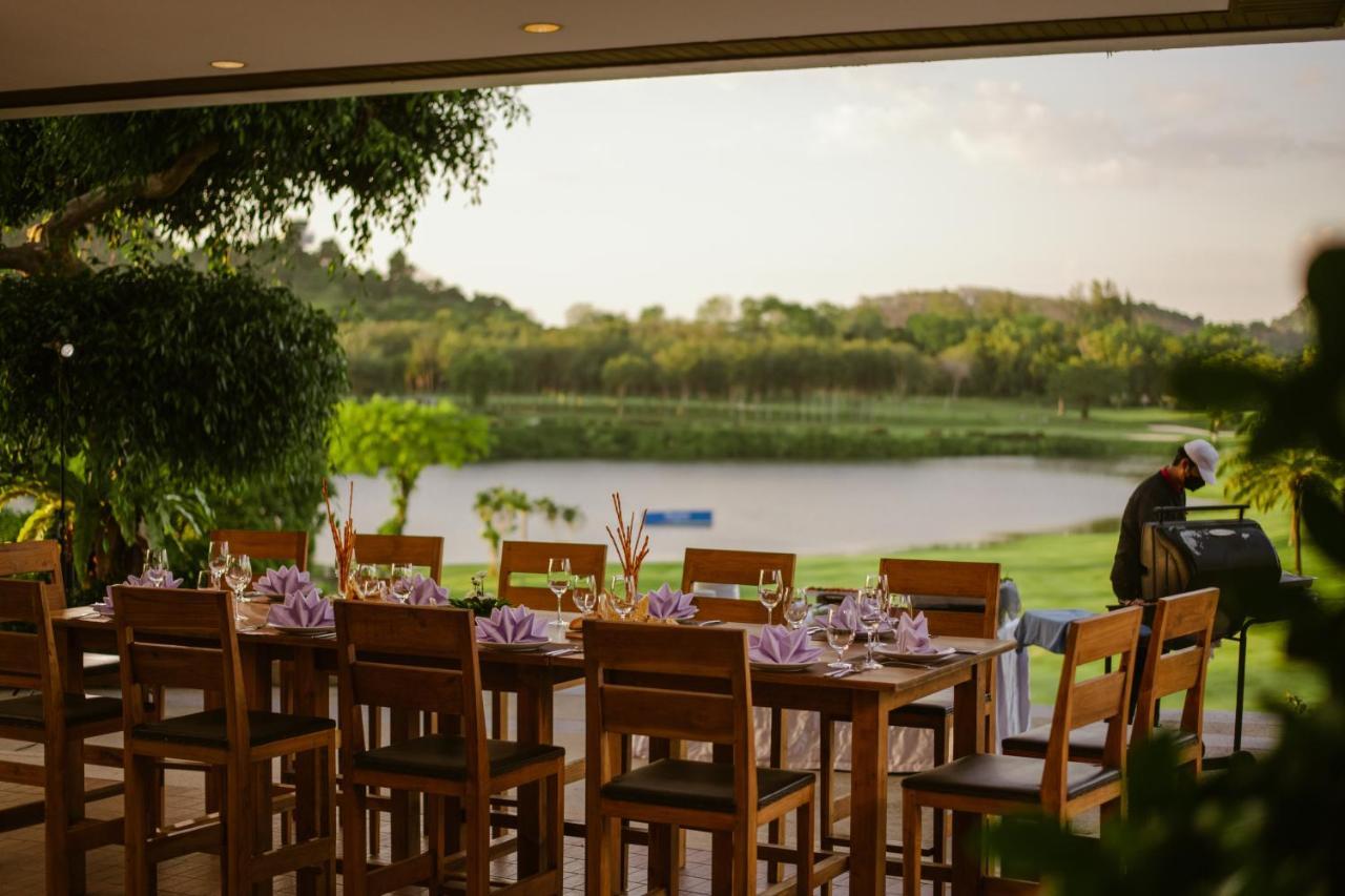 Blue Canyon Country Club 迈考海滩 外观 照片